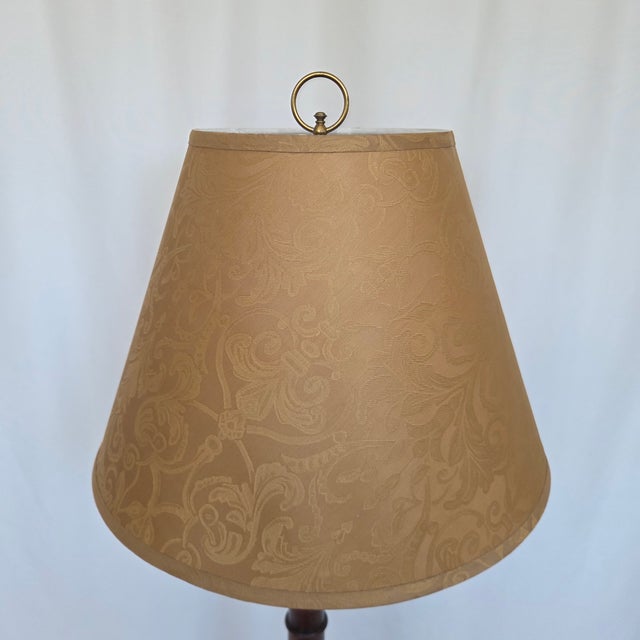 A substantial vintage Frederick Cooper Lamps of Chicago accent table lamp combining richly finished mahogany wood with an...