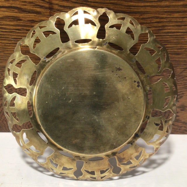 Vintage Queen Elizabeth and Prince Phillip Brass Crown Filigree Coronation Wall Decor - a Pair For Sale In Sacramento - Image 6 of 13