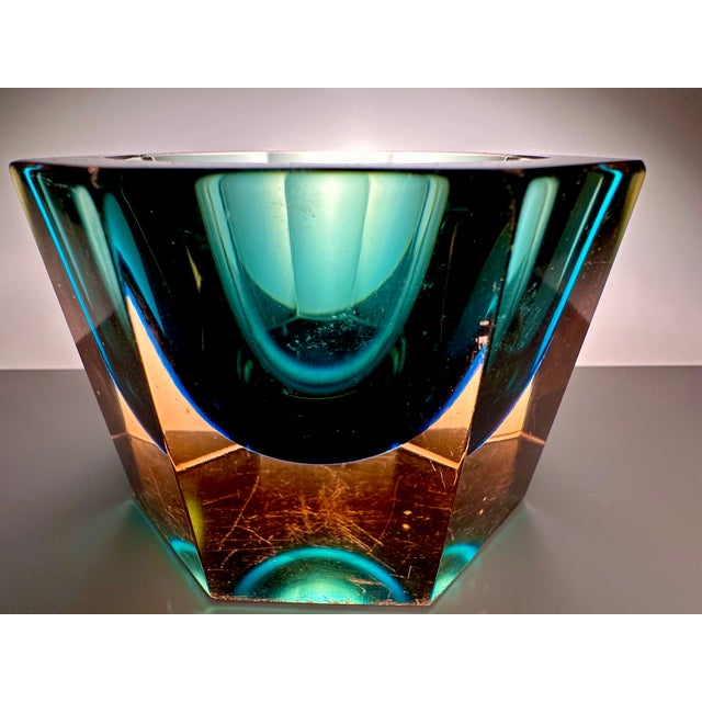 Faceted Murano Glass Art Bowl by Flavio Poli for Seguso Verti d'Arte, 1960s For Sale - Image 9 of 18