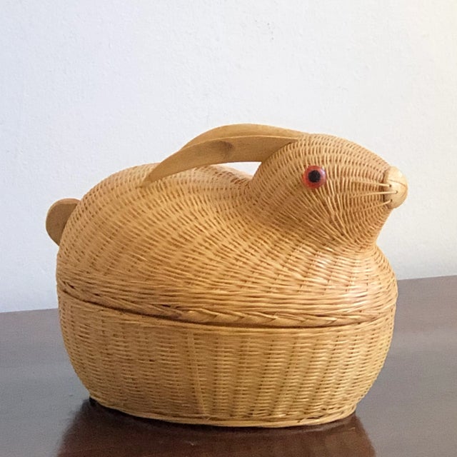 1960s Handwoven Chinese Wicker Rabbit Box For Sale - Image 4 of 12