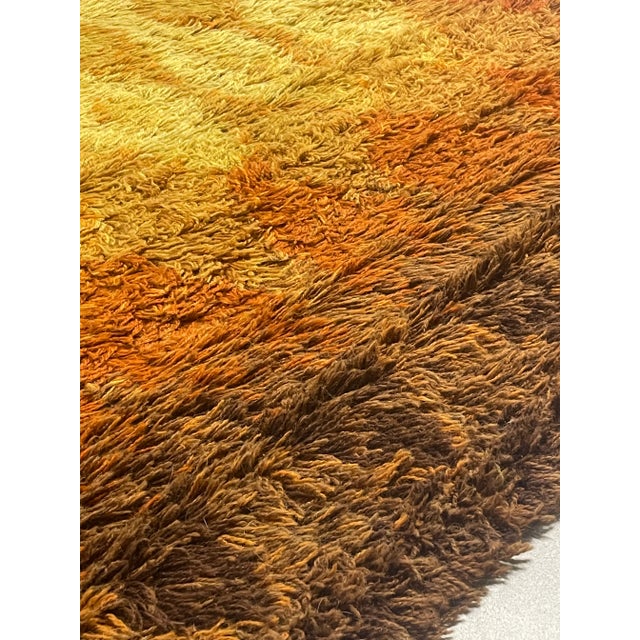 1970s Large Wool Rug with Geometric Pattern, 1970s For Sale - Image 5 of 18