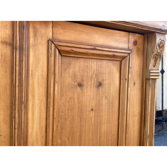 Late 19th Century Pine Corner Cupboard With Two Doors and One Drawer For Sale - Image 5 of 14