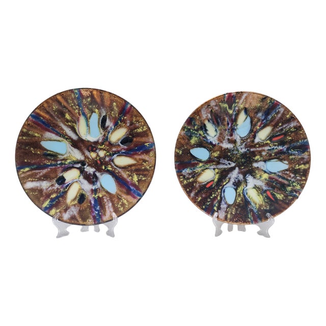 Vintage Lacquered Copper Decorative Plates, 1950s, Set of 2 For Sale