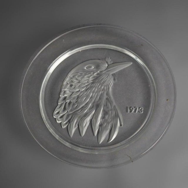 Glass Early 20th Century Twelve-Piece French Lalique Commemorative Crystal Plate Set For Sale - Image 7 of 10