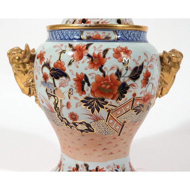 English Imari Porcelain Potpourri Vase and Cover, Possibly Coalport, Circa 1820-35 For Sale - Image 9 of 11