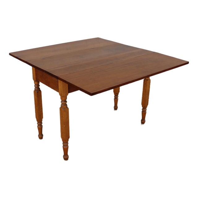 Antique 1920s Farmhouse Drop-Leaf Butterfly Dining Table With Turned Legs For Sale