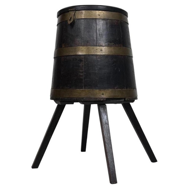 Antique English Brass-Bound Oak Jardiniere Planter, 1900s For Sale - Image 13 of 13