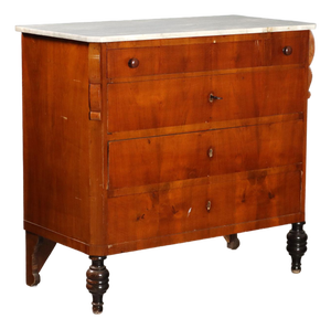 Chest of Drawers in Mahogany