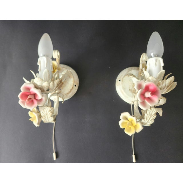 Vintage Wall Lamp with Floral Porcelain Elements, 1960s, Set of 2 For Sale - Image 4 of 18