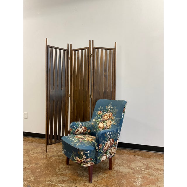 Vintage Walnut Three Panel Geometric Room Divider. For Sale - Image 4 of 18