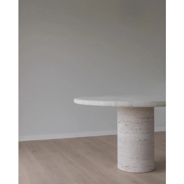 Contemporary Small Marble Table Ronde by Bicci De’ Medici For Sale - Image 3 of 7