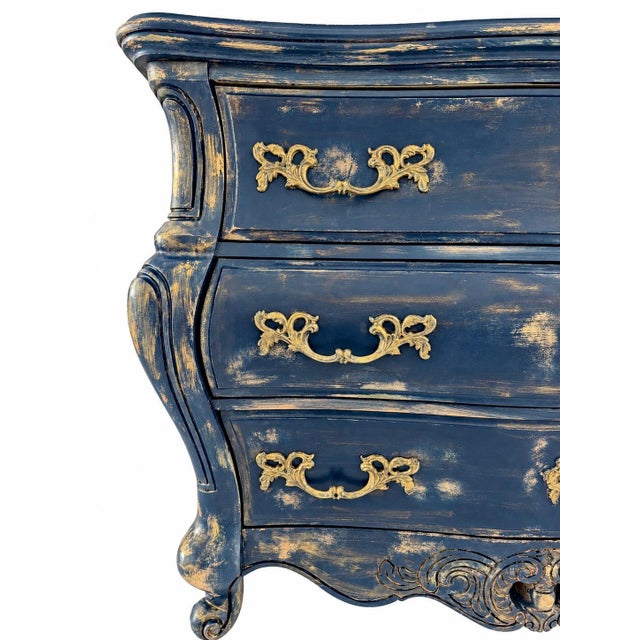 Wood Hand-Painted Royal Blue Pulaski Bombé Chest—Distressed French Provincial Dresser For Sale - Image 7 of 15