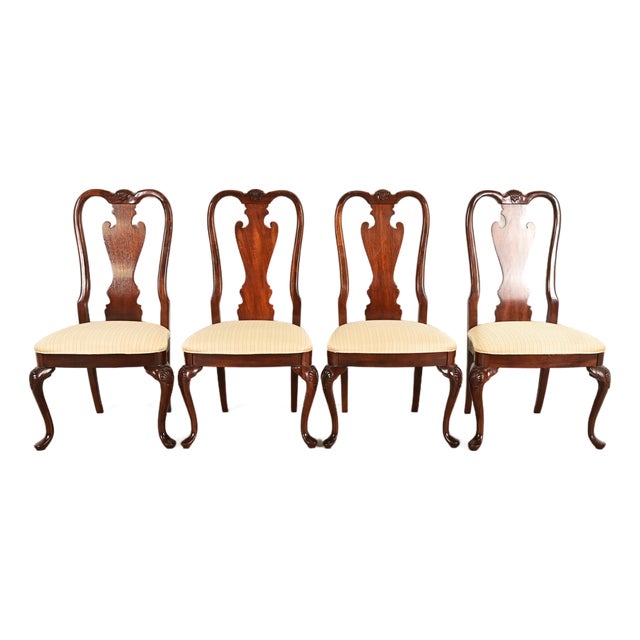 Thomasville Queen Anne Carved Solid Mahogany Dining Chairs, Set of Four For Sale