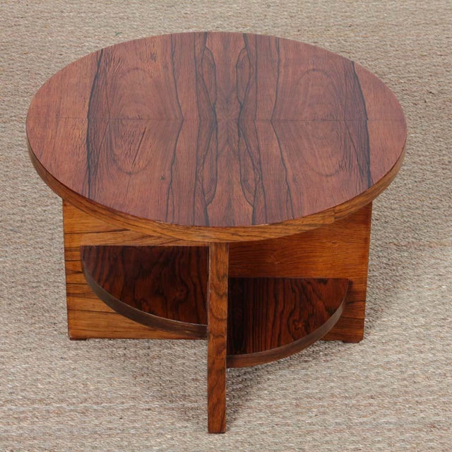 20th Century Round Coffee Table in Walnut and Rosewood For Sale - Image 5 of 6