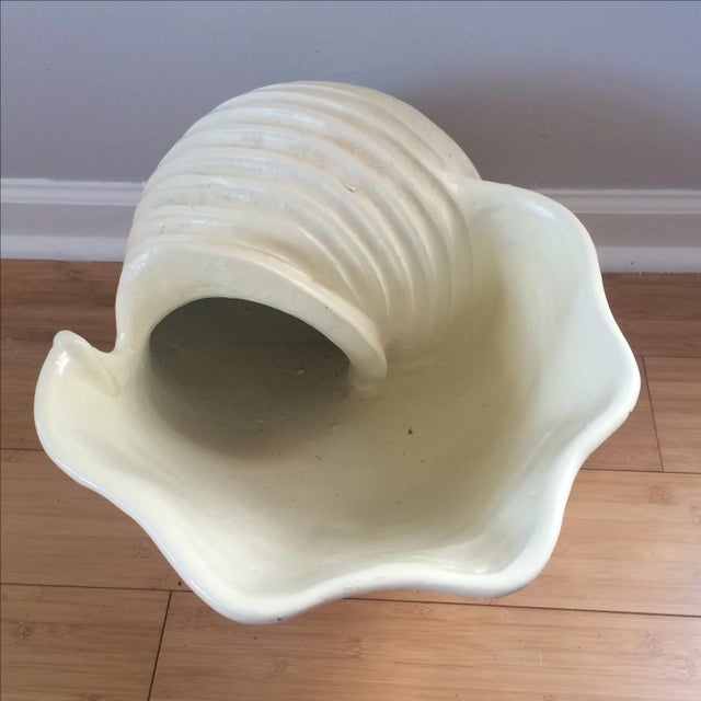 1980s White Shell Planter For Sale In Atlanta - Image 6 of 7