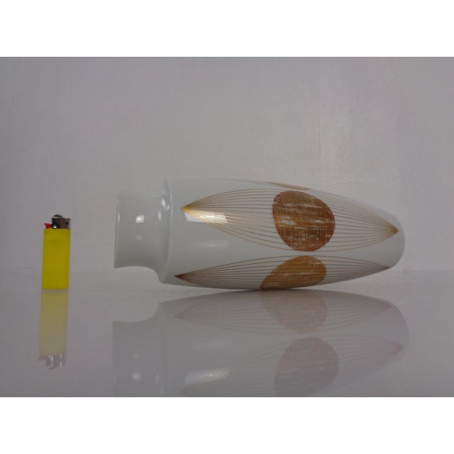 Op Art Porcelain Sphere-Ellipses Vase by E.A. Sundermann for Fürstenberg, Germany, 1970s For Sale - Image 9 of 14