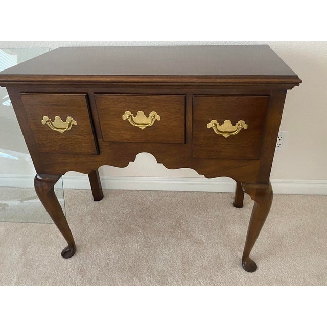 Late 20th Century Mahogany Lowboy Excellent Condition For Sale - Image 12 of 12