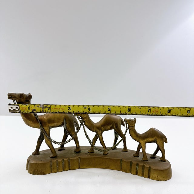 Vintage Brass Camel Caravan Figurine | Mid Century Modern Desert Sculpture | 3 Camel Statue | Hollywood Regency Boho Shelf Decor For Sale In Los Angeles - Image 6 of 7