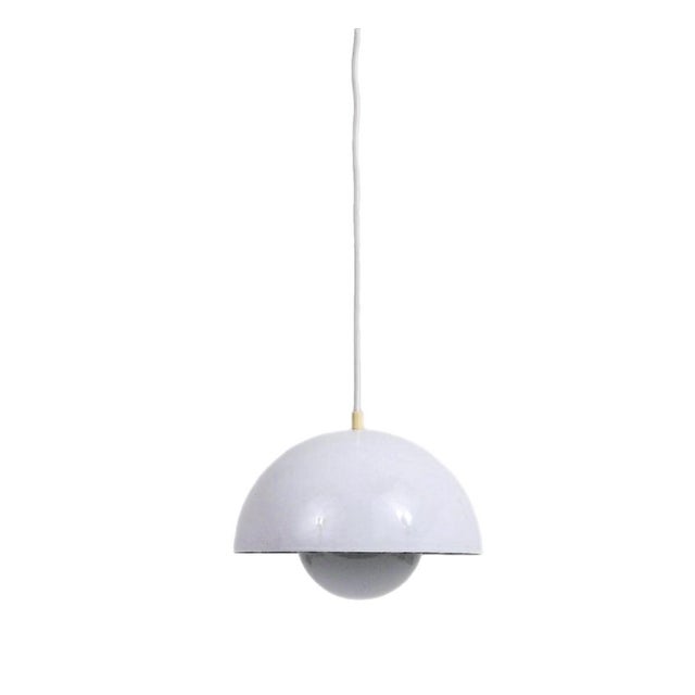 1960s 1960's White Danish Flowerpot Pendant Light by Panton for Poulsen For Sale - Image 5 of 8