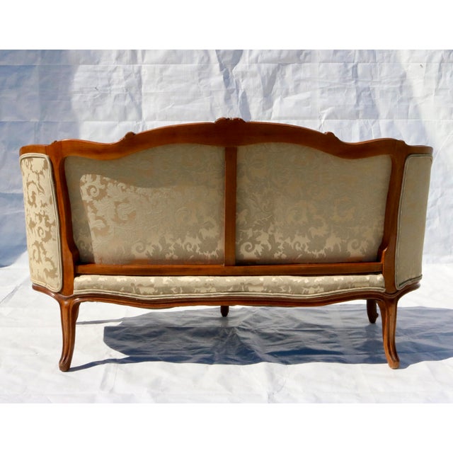 Early 20th Century Early 20th Century Louis XV Style Settee With Goose Down Seat and Carved Walnut Frame For Sale - Image 5 of 12