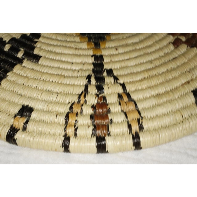Tan Hopi Coil Basket Plaque With Geometric Figural Motifs For Sale - Image 8 of 13