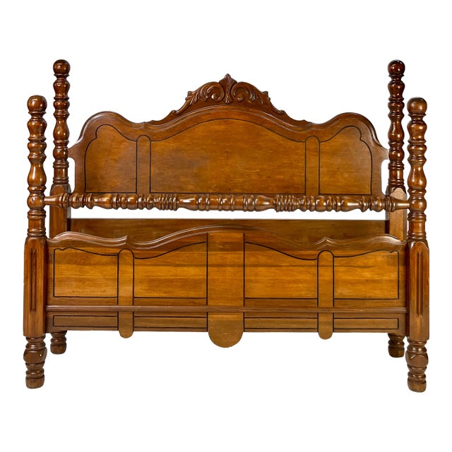 Early 20th Century Depression Era Colonial Revival Turned Cannonball Full Size Bed For Sale