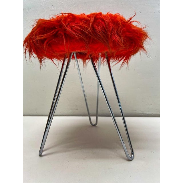 Tripod Fluffy Stool on Chromed Steel Hairpin Legs, 1950s For Sale - Image 3 of 12