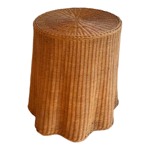 Late 20th Century Lovely Vintage Ghost Wicker End Table