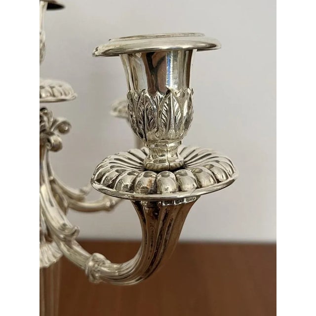 Candelabri couple in 800 silver, Italy, 80s. Each weighs 1.00 kg, overall weight kg. About 2.00, Small signs of the time....