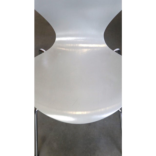 Danish Grey Butterfly Chairs from Fritz Hansen, 1984, Set of 4 For Sale - Image 6 of 14