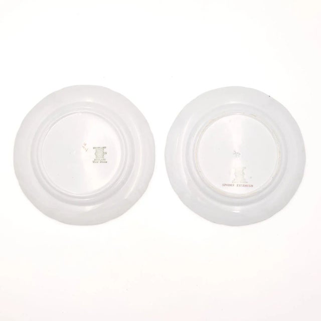 Set of Twelve Spode Orange Fitzhugh Bread & Butter Plates, England For Sale In San Francisco - Image 6 of 6