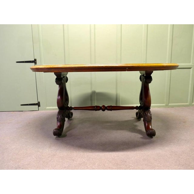 Victorian Oval Walnut Dining or Centre Table For Sale - Image 5 of 9