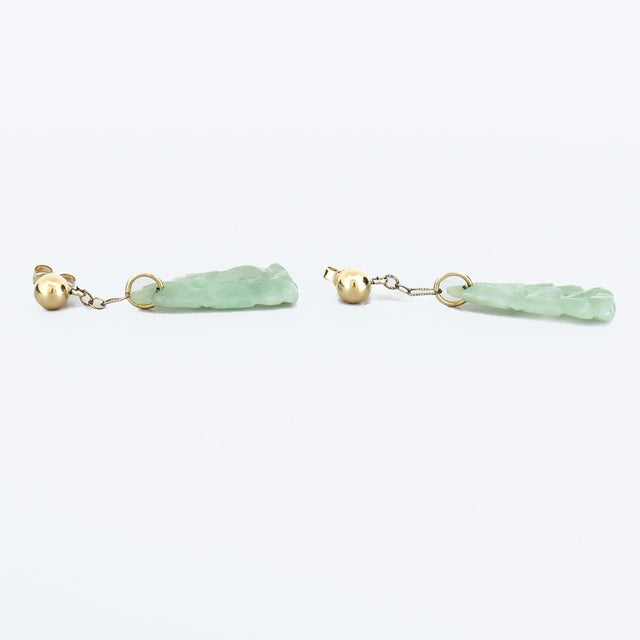 Vintage Chinese 14k Gold & Carved Jadeite Dangle/Drop Earrings For Sale - Image 11 of 14