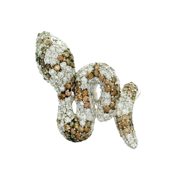 Contemporary Diamond 18k White Gold Snake Ring, Size 7 For Sale - Image 3 of 7