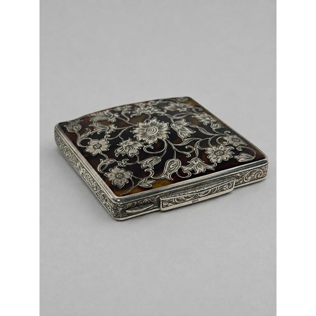 Early 20th Century 1900s Swedish Sterling Silver and Faux Tortoiseshell Floral Compact For Sale - Image 5 of 11