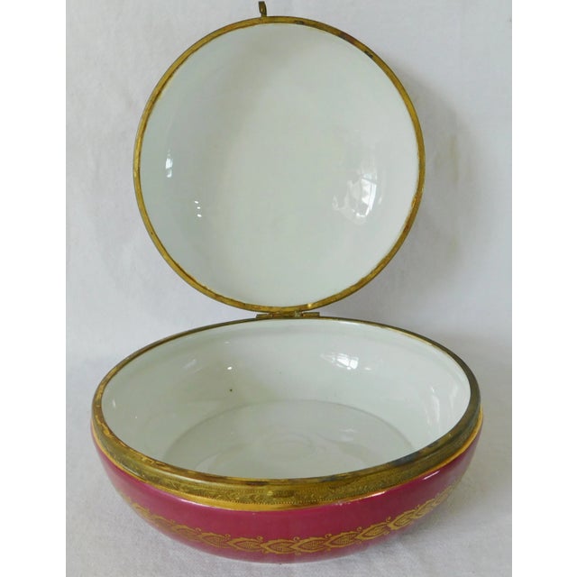 Large Vintage Germany Round Hand Painted Pink & Gold Figural Porcelain & Brass Triinket Jewelry Box For Sale - Image 4 of 8