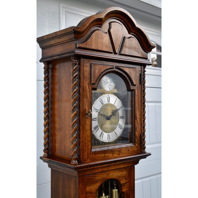 Ridgeway Oak Grandfather Clock Jacobean Style Barley Twist Tempus Fugit For Sale - Image 9 of 18