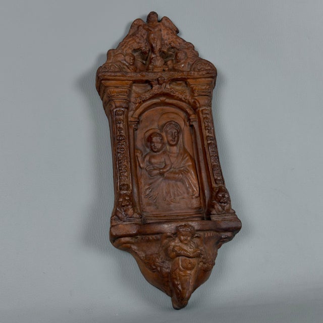 A rare and spectacular devotional object, perfect for enhancing historic settings or prestigious collections of sacred...