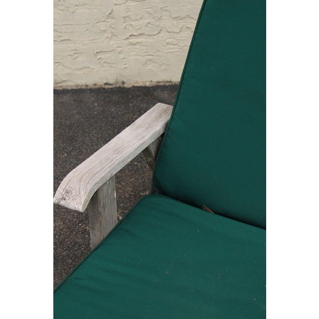 2000 - 2009 Gloster Pair of Teak Outdoor Patio Chaise Lounge Chairs For Sale - Image 5 of 18