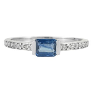 14k White Gold 0.56ct Emerald Cut Blue Sapphire & Diamond Ring Size 6 For Sale