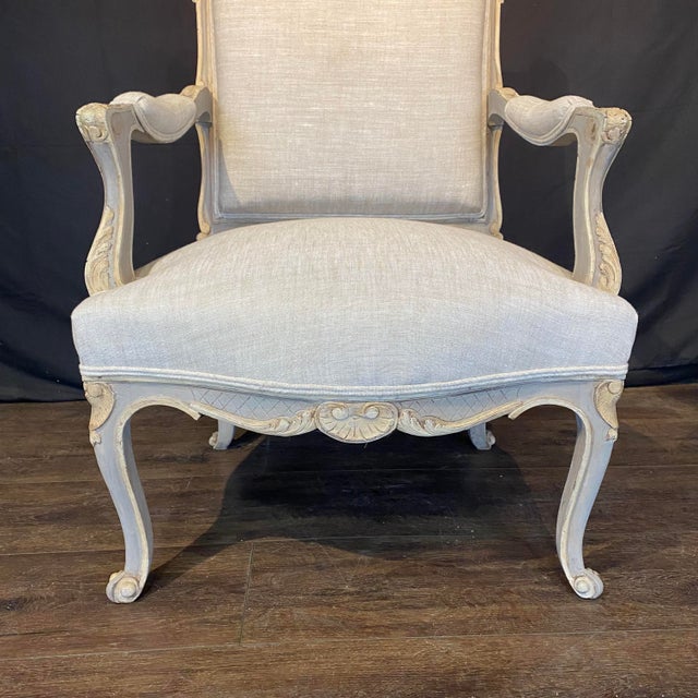 French 19th Century Updated Painted Louis XV Armchairs or Fauteuils -a Pair For Sale - Image 3 of 13