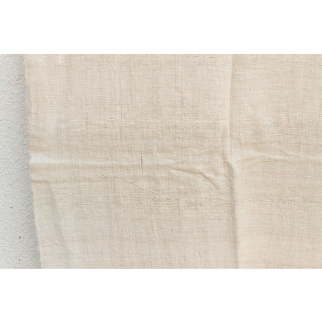 Indian Organic Peace Silk Throw, Raw Undyed Natural For Sale - Image 3 of 5