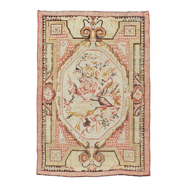 Galerie Shabab Collection Mid-20th Century Handmade Turkish Ghiordes Throw Rug For Sale