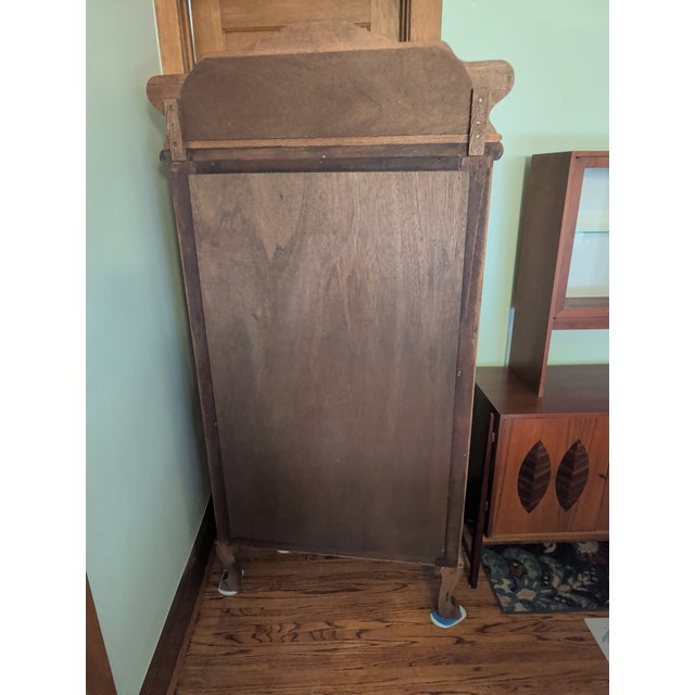 American Antique Curved Glass Curio Cabinet For Sale - Image 3 of 11