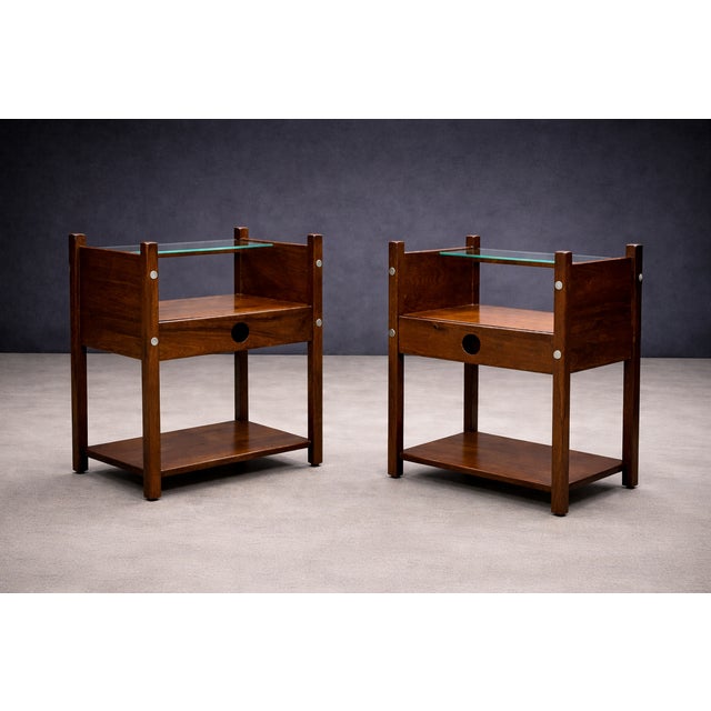 Pair of Sergio Rodrigues “Yara” Jacarandá Side Tables with Glass Shelf, Brazil, 1960s - Lot 895 For Sale - Image 9 of 12