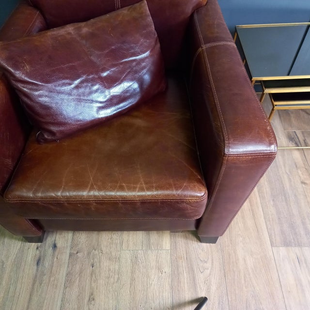 Cowhide Club Armchair, 1980s For Sale - Image 11 of 12