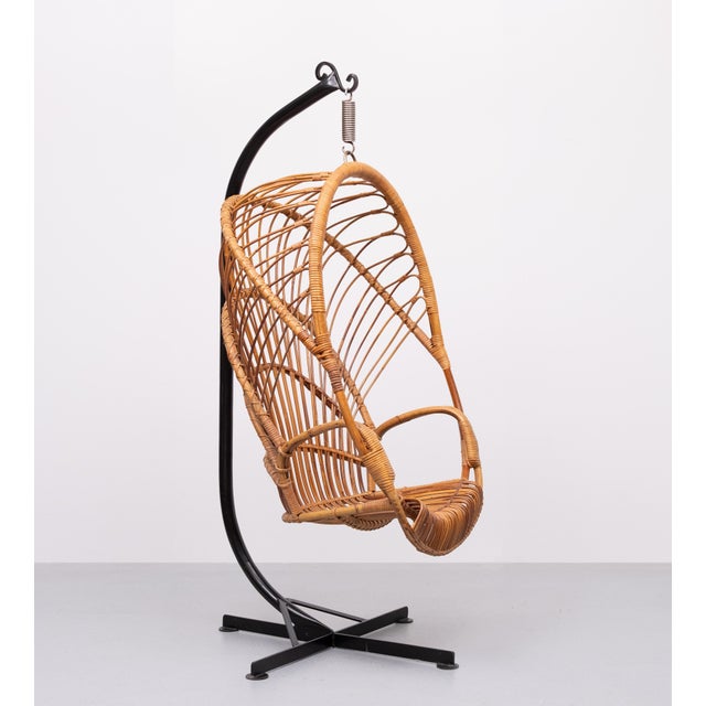 Rattan Hanging Chair by Rohé Noordwolde, Holland, 1960s For Sale - Image 8 of 9