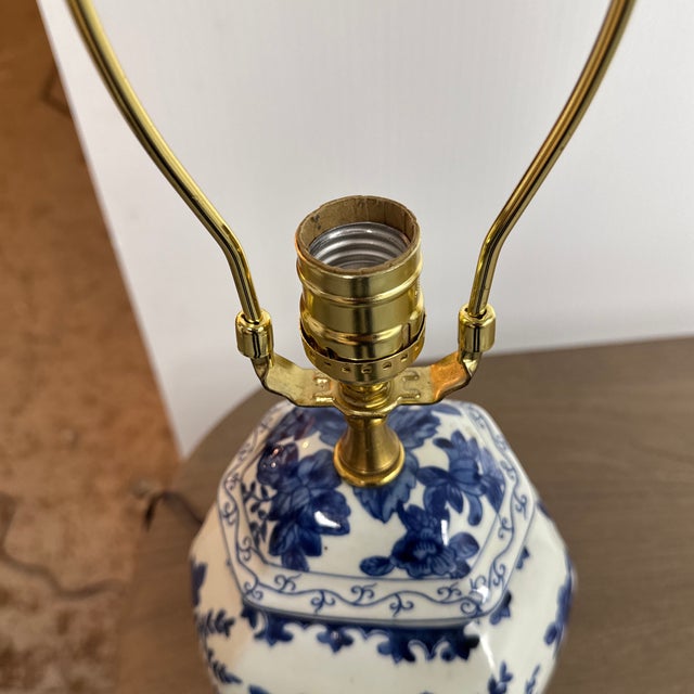 Chinoiserie Garden Motif Ceramic Table Lamp For Sale - Image 10 of 12