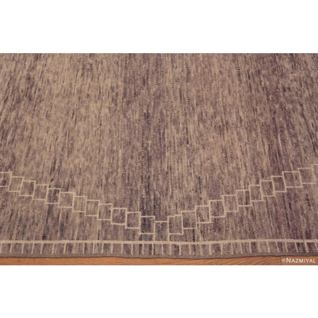 2020s Modern Contemporary Neutral Grey Geometric Minimalist Area Rug For Sale - Image 5 of 6