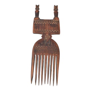 Early 20th Century Nyamwezi Mwana Hiti Figural Comb Tanzania For Sale